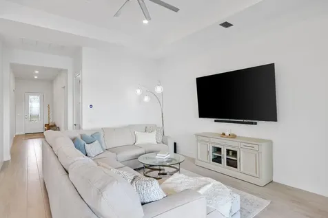 10466 Northbrook Circle West Palm Beach FL 33412