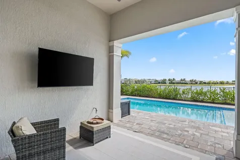 10466 Northbrook Circle West Palm Beach FL 33412