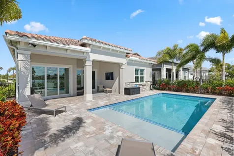 10466 Northbrook Circle West Palm Beach FL 33412
