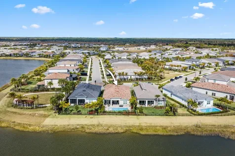 10466 Northbrook Circle West Palm Beach FL 33412