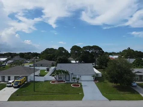 1137 SW Coleman Avenue Port Saint Lucie FL 34953