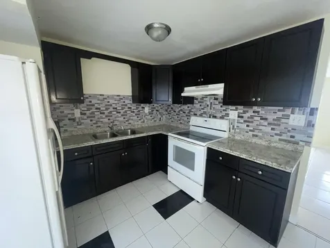 5320 Harriet Place West Palm Beach FL 33407