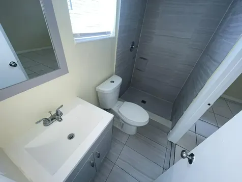5320 Harriet Place West Palm Beach FL 33407