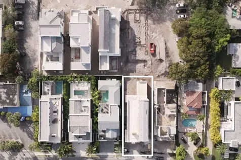 816 Palm Trail Delray Beach FL 33483