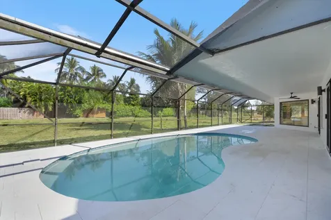 3093 Nw 28th Terrace Boca Raton FL 33434