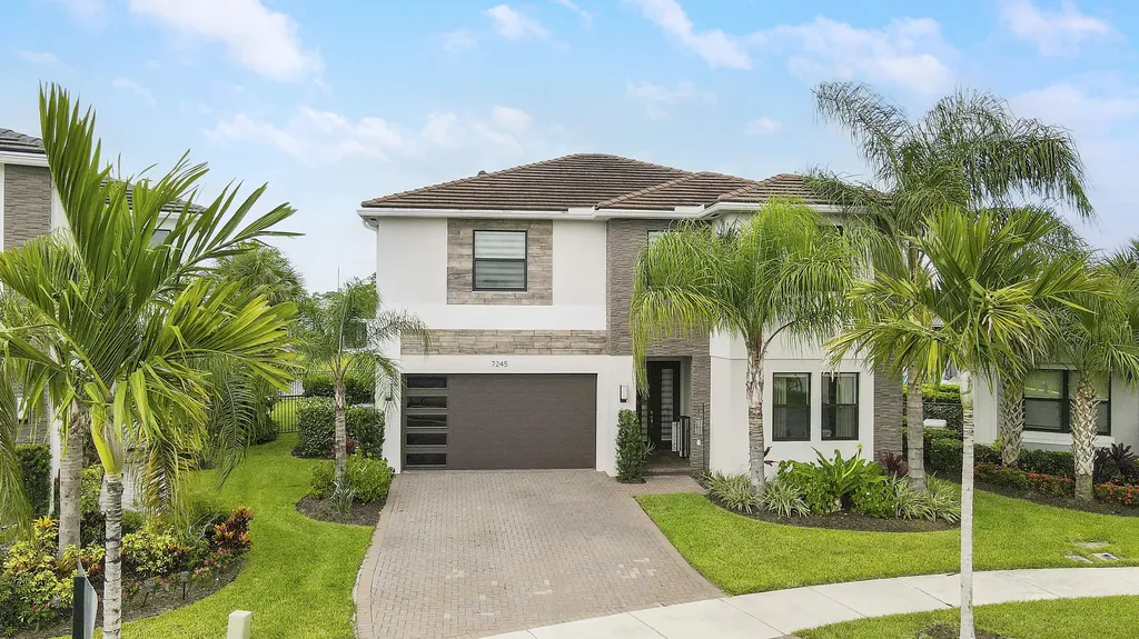 7245 Montereal Path Lake Worth FL 33463