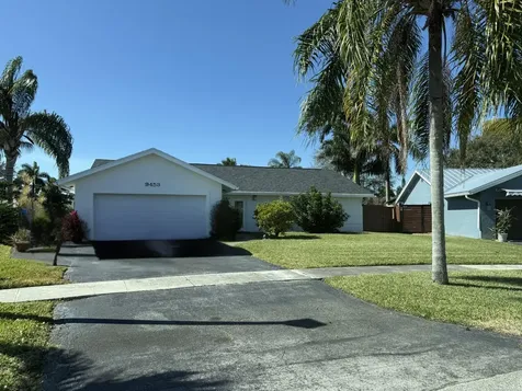 9453 Burlington Place Boca Raton FL 33434