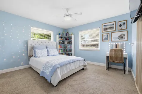 624 Whippoorwill Row West Palm Beach FL 33411