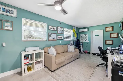 624 Whippoorwill Row West Palm Beach FL 33411