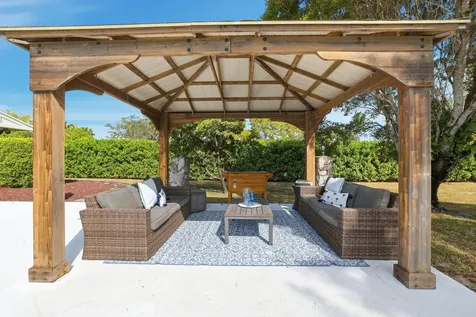 624 Whippoorwill Row West Palm Beach FL 33411