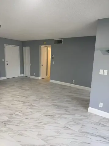 4040 Nw 19 Street Lauderhill FL 33313