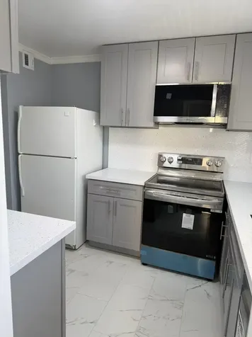 4040 Nw 19 Street Lauderhill FL 33313