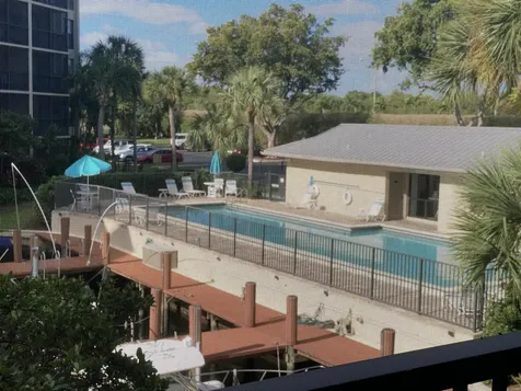 20 Royal Palm Way Boca Raton FL 33432