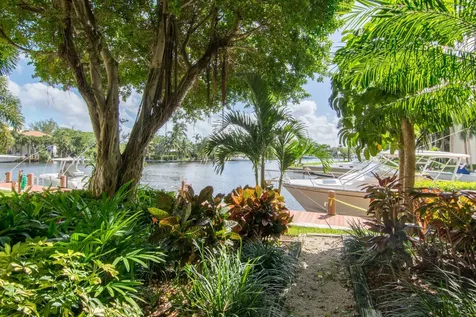 20 Royal Palm Way Boca Raton FL 33432
