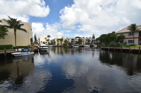 20 Royal Palm Way Boca Raton FL 33432