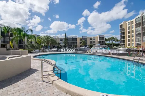 20 Royal Palm Way Boca Raton FL 33432