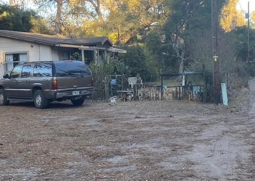 15137 Ne 141st Street Fort McCoy FL 32134