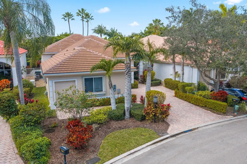7150 Mallorca Crescent Boca Raton FL 33433