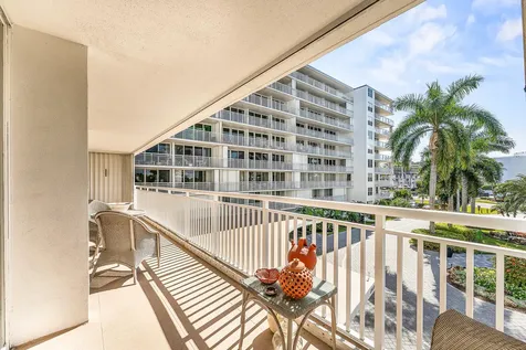 3546 S Ocean Boulevard South Palm Beach FL 33480