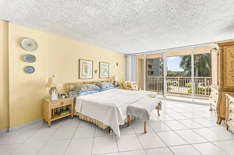 3546 S Ocean Boulevard South Palm Beach FL 33480