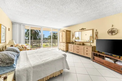 3546 S Ocean Boulevard South Palm Beach FL 33480