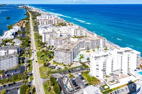 3546 S Ocean Boulevard South Palm Beach FL 33480