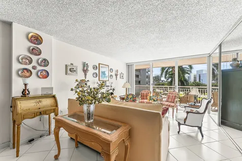 3546 S Ocean Boulevard South Palm Beach FL 33480