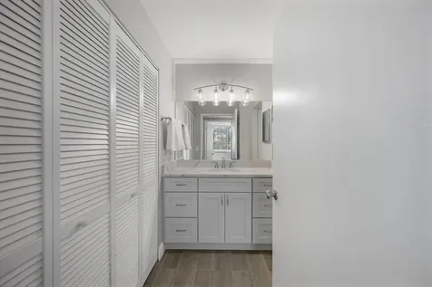 135 Yacht Club Way Hypoluxo FL 33462