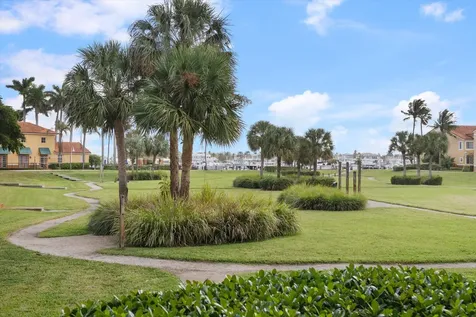 135 Yacht Club Way Hypoluxo FL 33462