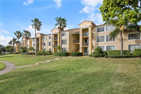 135 Yacht Club Way Hypoluxo FL 33462