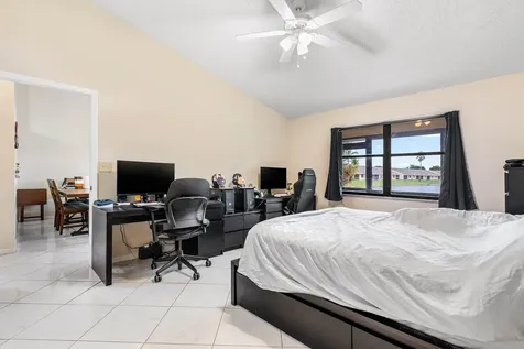 7614 Nw 99th Avenue Tamarac FL 33321