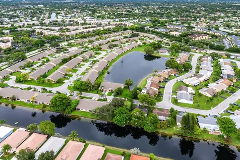 7614 Nw 99th Avenue Tamarac FL 33321