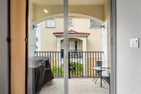 2897 S Greenleaf Circle Boynton Beach FL 33426
