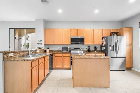 2897 S Greenleaf Circle Boynton Beach FL 33426