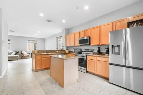 2897 S Greenleaf Circle Boynton Beach FL 33426