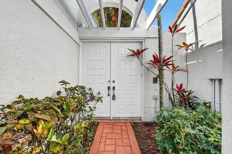 17649 Candlewood Terrace Boca Raton FL 33487