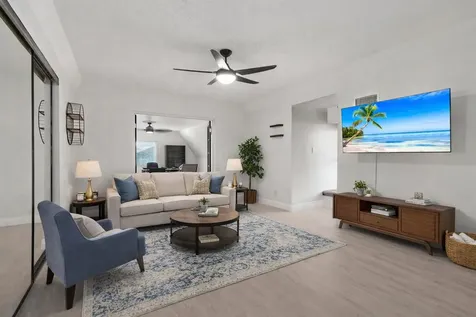 916 Sw Abingdon Avenue Port Saint Lucie FL 34953