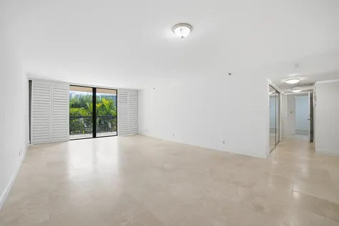 4740 S Ocean Boulevard Highland Beach FL 33487