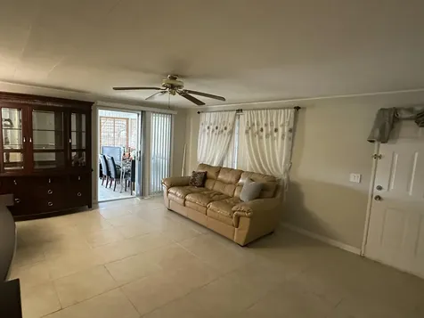 8261 E Club Road Boca Raton FL 33433