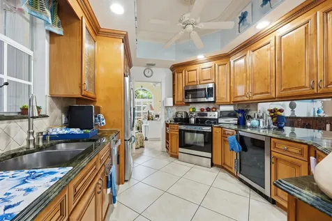 8259 Nevis Place Wellington FL 33414