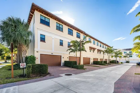 3017 Franklin Place Palm Beach Gardens FL 33418