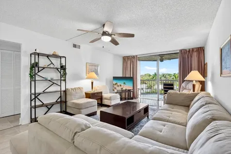 890 N Federal Highway Lantana FL 33462