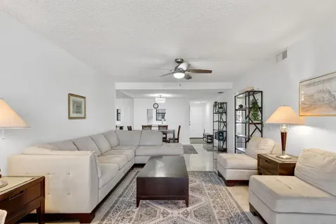 890 N Federal Highway Lantana FL 33462