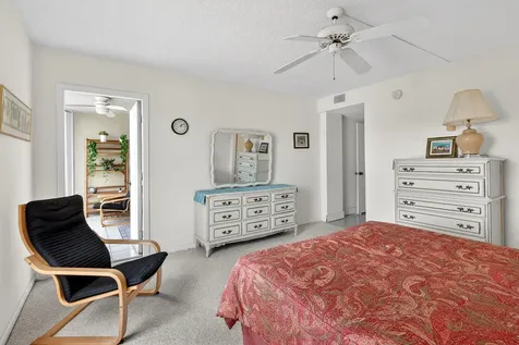 890 N Federal Highway Lantana FL 33462