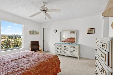 890 N Federal Highway Lantana FL 33462