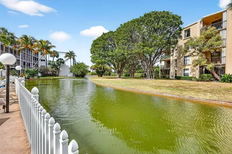 890 N Federal Highway Lantana FL 33462