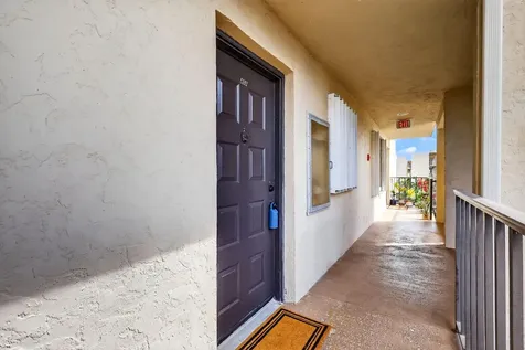 890 N Federal Highway Lantana FL 33462