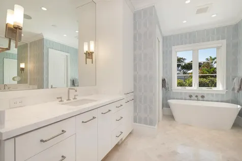 218 Everglade Avenue Palm Beach FL 33480