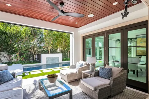 218 Everglade Avenue Palm Beach FL 33480