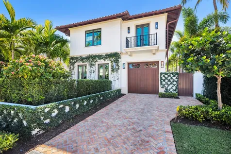 218 Everglade Avenue Palm Beach FL 33480